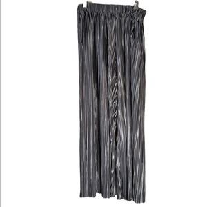 Macy McCoy Silver Wide Leg Pleated Palazzo Pants - Metallic - Day to Night